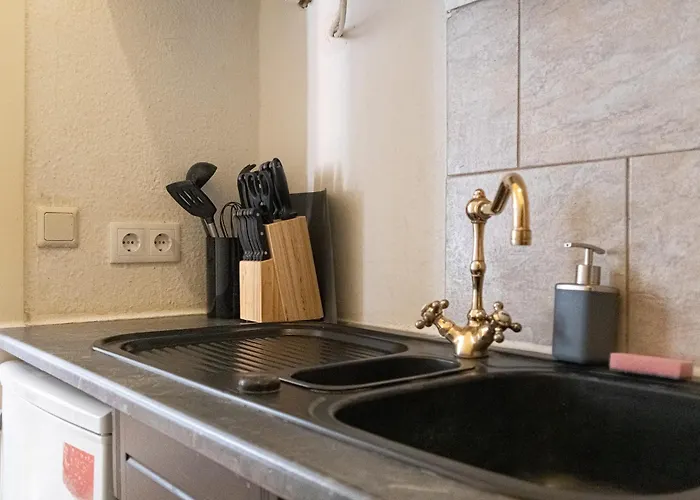 Apartman Stylish 2br, Perfect Location & Well Connected *